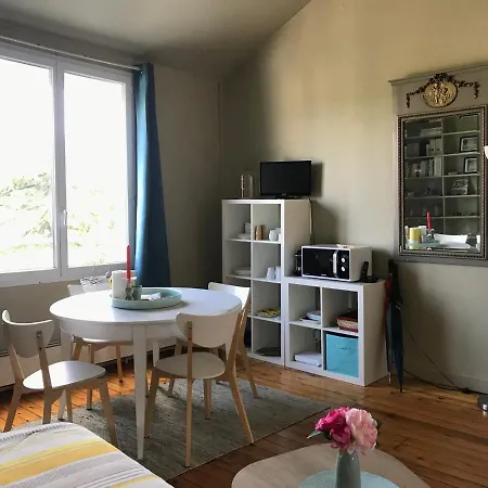 Apartment Le Saint Merry